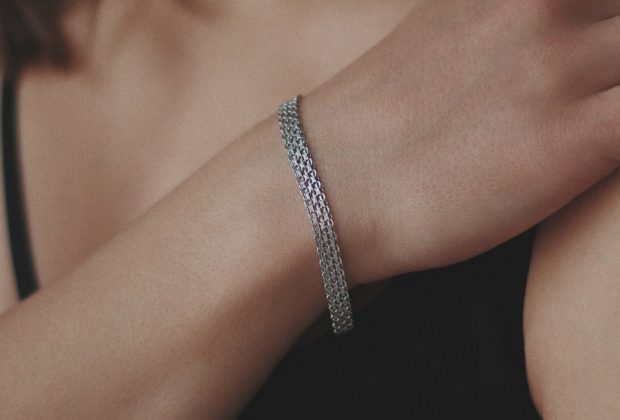 Élégance et originalité : les bracelets pour femmes qui font la différence